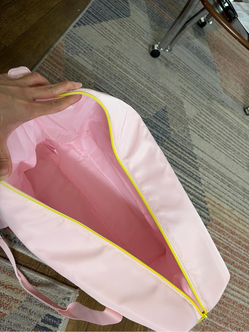 Marc Jacobs Fragrances Pink Sticker Duffle Bag - Picture 7 of 9